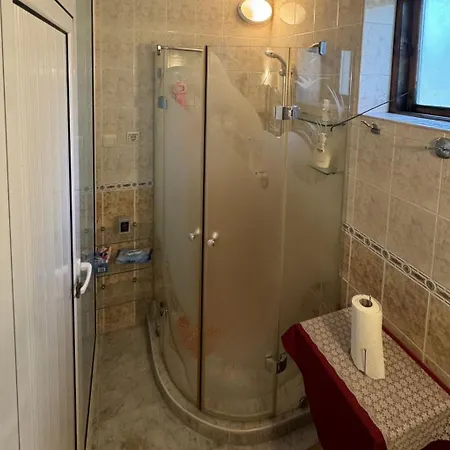 етаж от къща - желкови בית הארחה וארנה