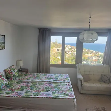 Vendégház етаж от къща - желкови